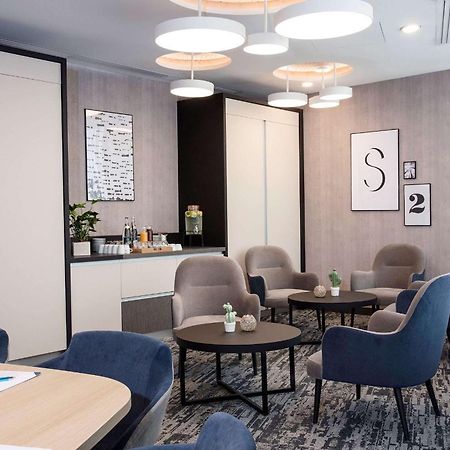 Hampton By Hilton Paris Clichy Hotel Exterior photo