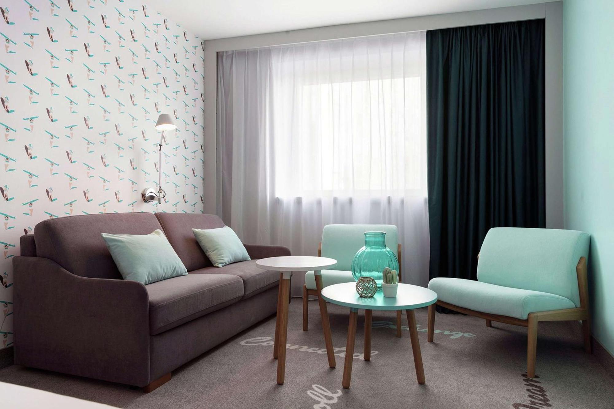 Hampton By Hilton Paris Clichy Hotel Exterior photo